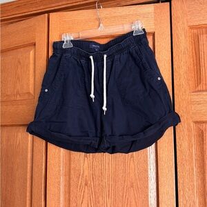 Nautica Women’s Blue Cargo Shorts Relaxed Fit size S